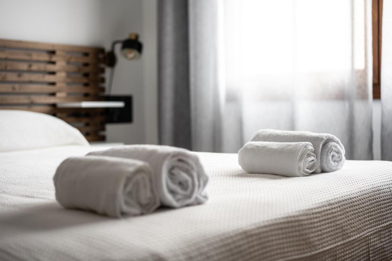 Apartamentos Gemina Merida Bagian luar foto