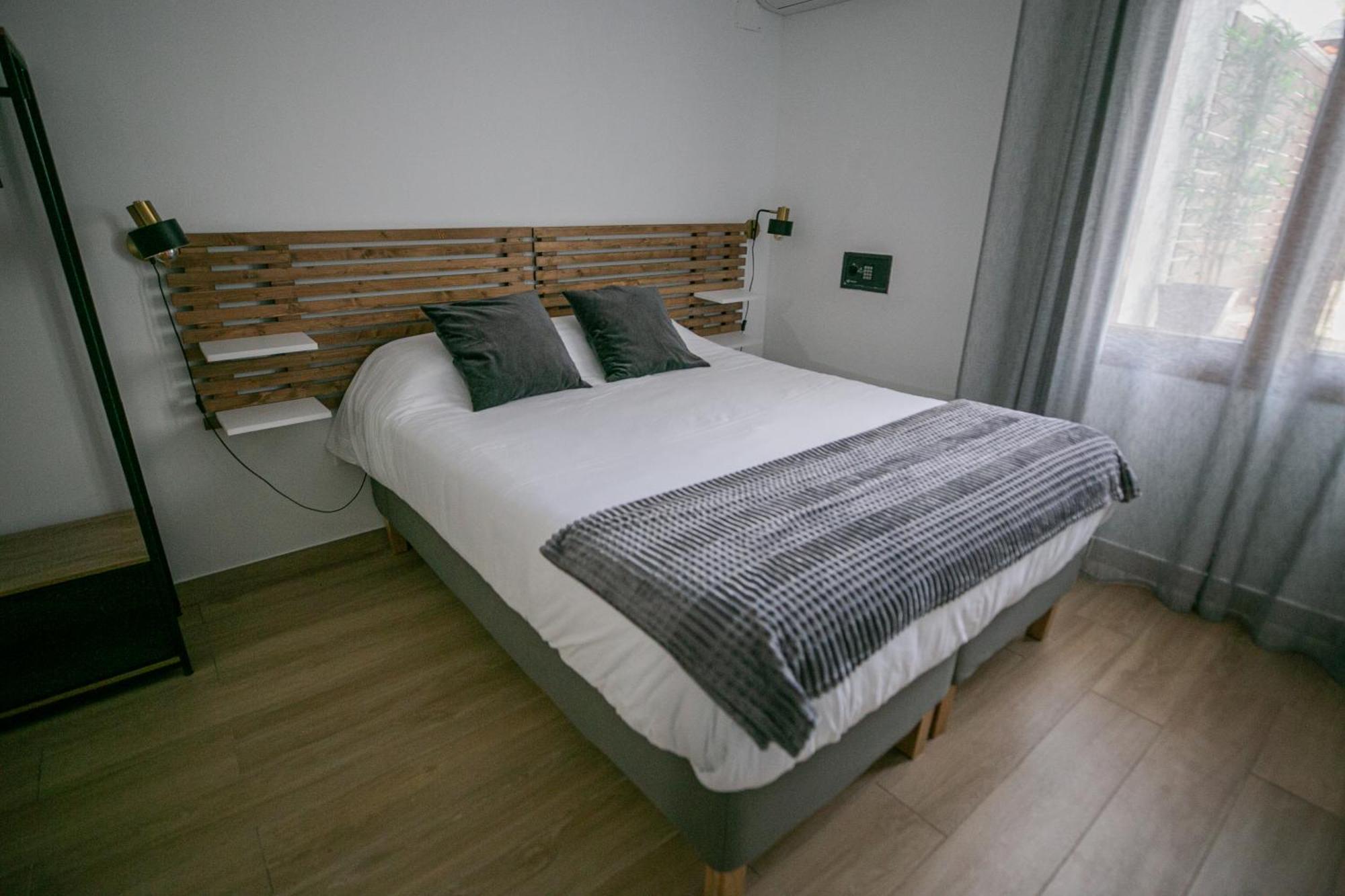 Apartamentos Gemina Merida Bagian luar foto