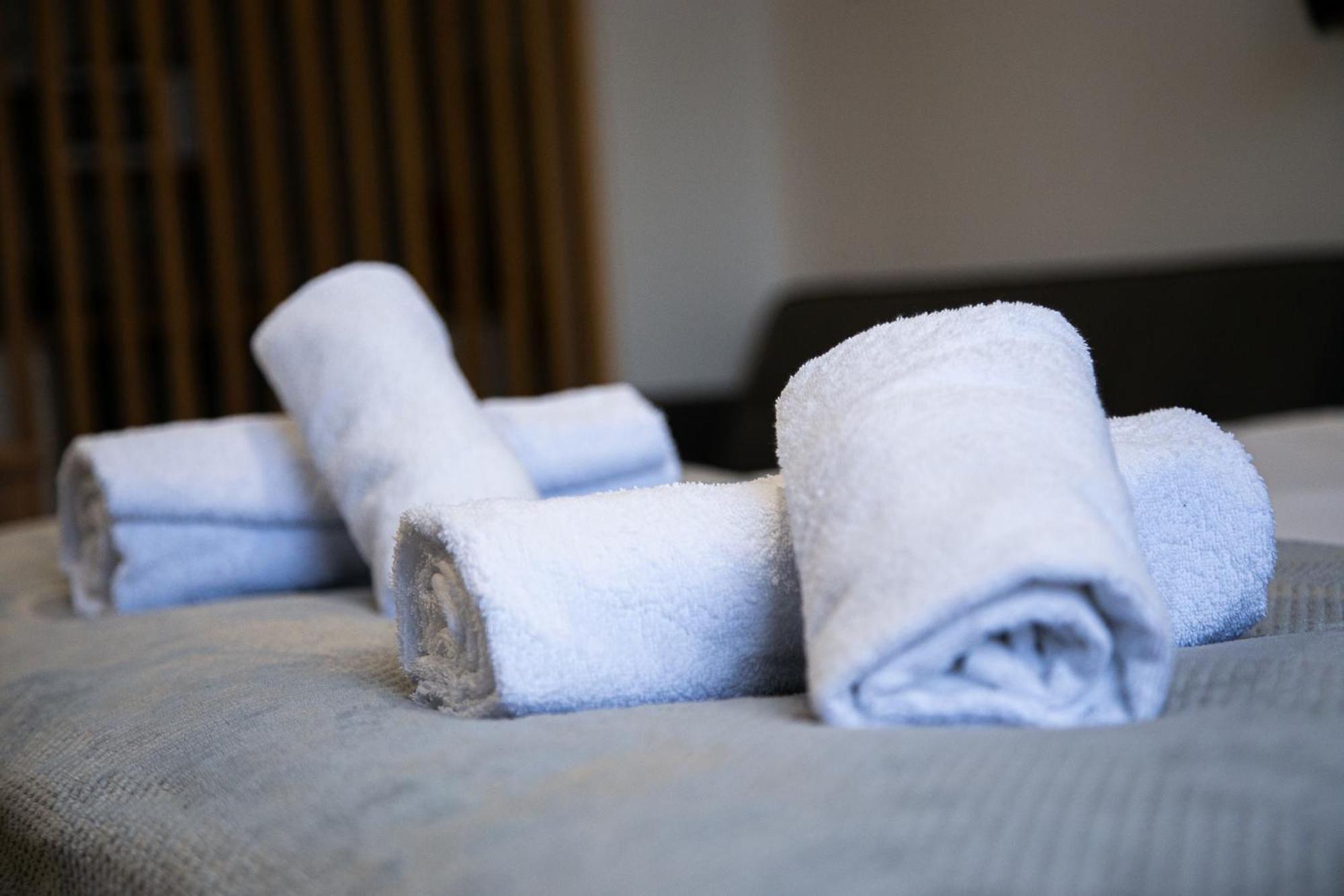 Apartamentos Gemina Merida Bagian luar foto