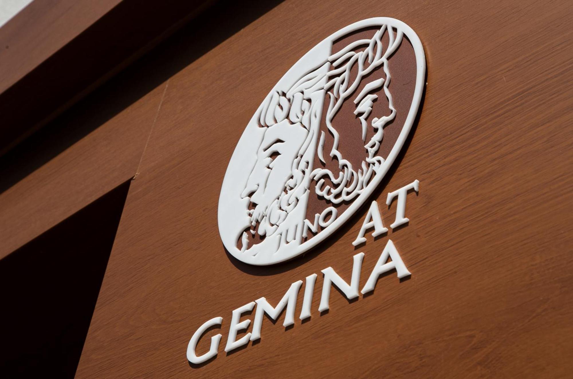 Apartamentos Gemina Merida Bagian luar foto