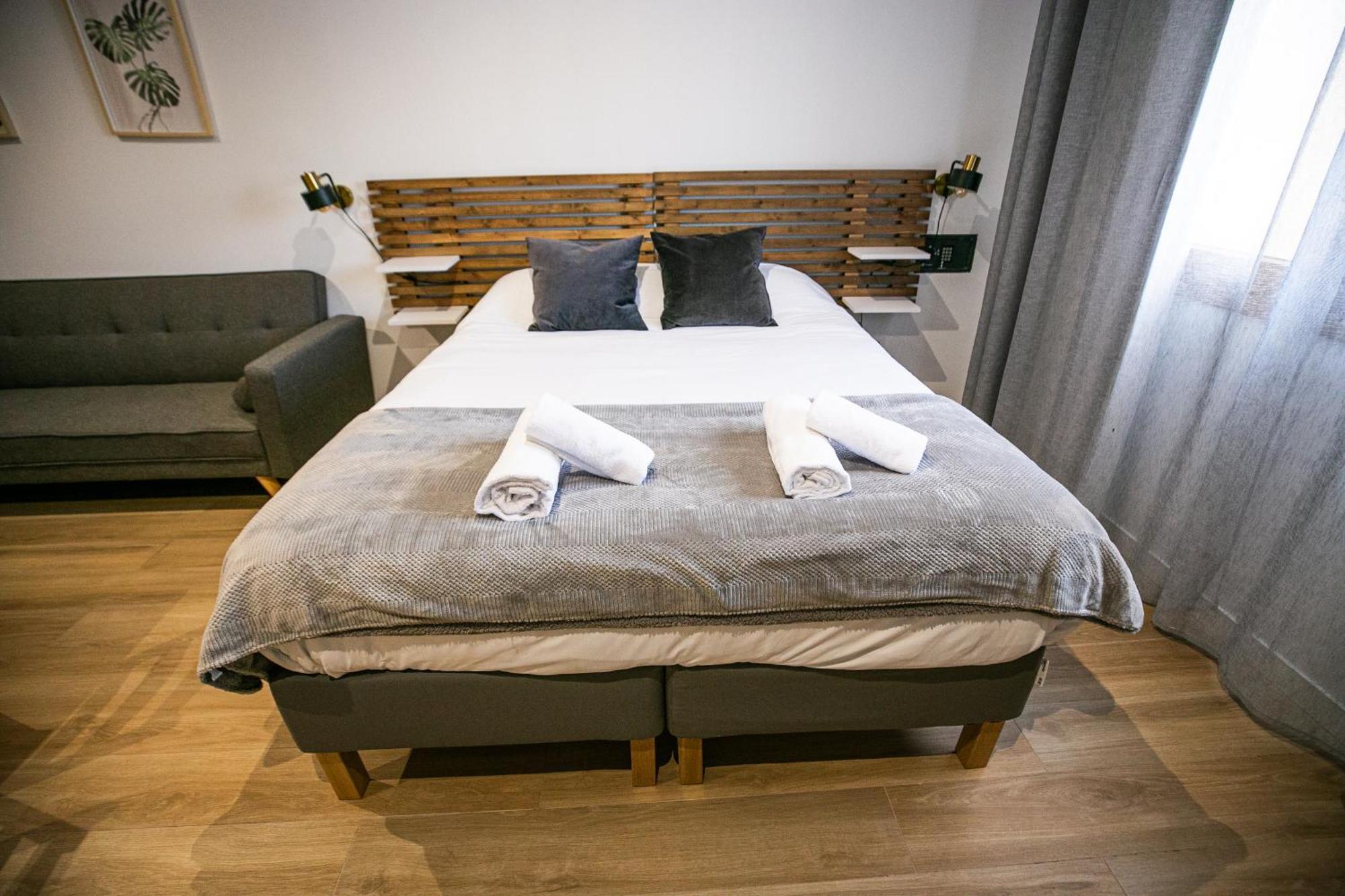 Apartamentos Gemina Merida Bagian luar foto