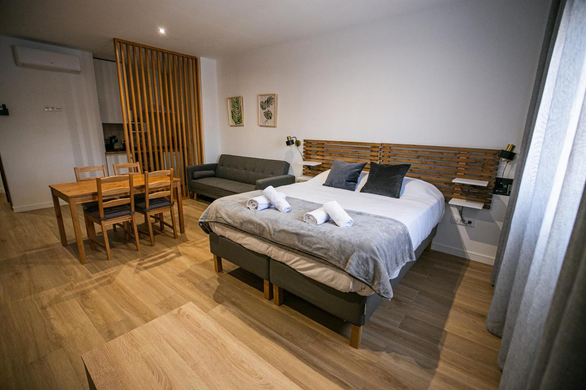 Apartamentos Gemina Merida Bagian luar foto